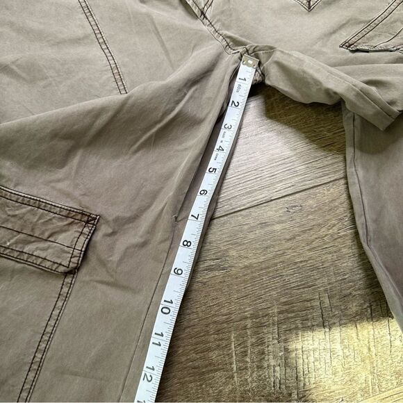 Free People Coffee Brown Cargo‎ Pants in Size 34W x 32L - Picture 8 of 10